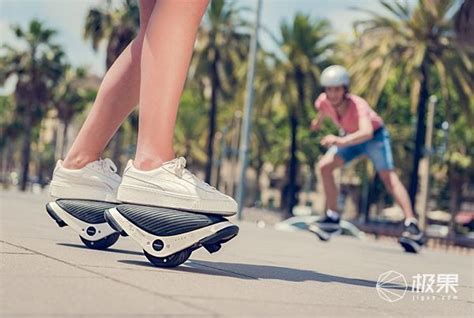 智能电动悬浮鞋平衡车独轮车平衡鞋体感平衡轮电动漂移板滑板轮滑-阿里巴巴