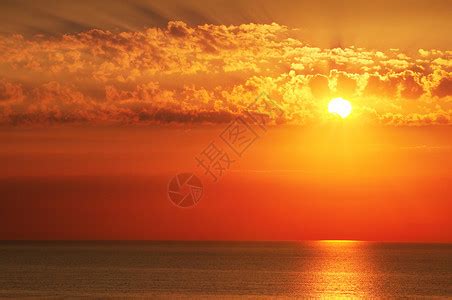 海滨和红日出明亮的美丽背景高清图片下载-正版图片303516412-摄图网