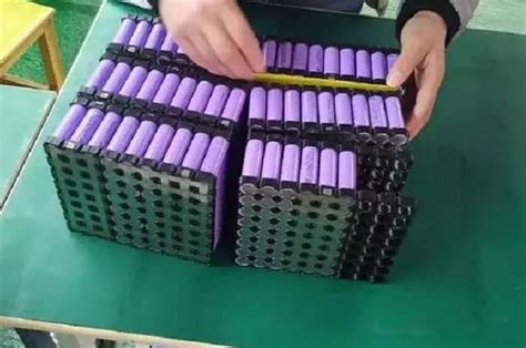 【DIY教学】自己动手组装48V锂电池组，应该怎么操作呢？_进行