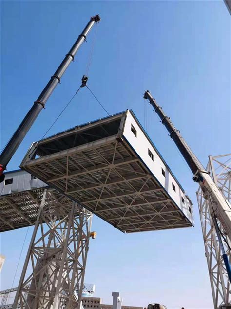 【钢结构·技术】280吨钢桁架提升30.5米，榆林市“三馆”项目钢结构悬挑桁架液压整体提升_进行