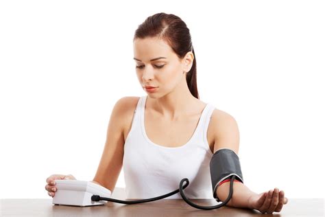 血压低头晕怎么办最有效的方法（高血压危害大，那么低血压有什么影响，要怎么办？） | 说明书网