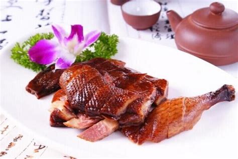 中国八大名鸭 杭州酱鸭上榜，北京烤鸭位列第一_排行榜123网