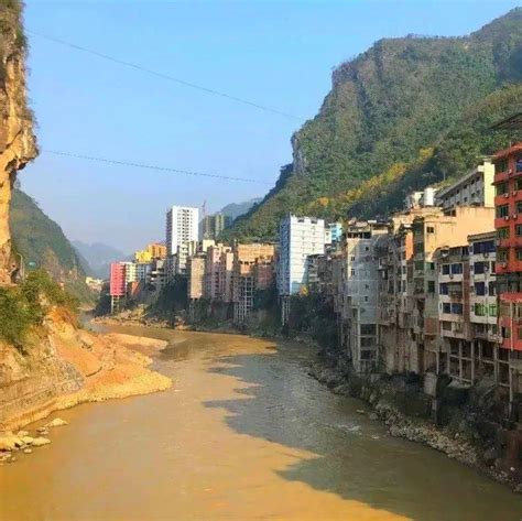 云南省最穷的五个城市, 第一是昭通, 第三是临沧