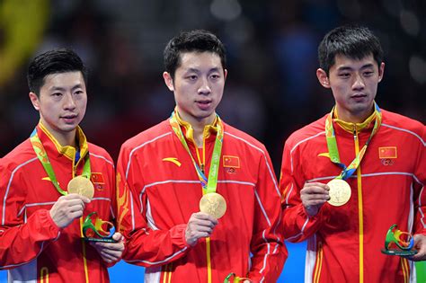香港及台湾运动员在奥运会中夺冠,颁奖仪式上升什么旗奏什么歌?|颁奖仪式|奥运会|中国台北_新浪新闻