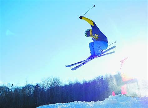“打造全国最好玩的滑雪场” 今冬新疆上线冰雪“套餐” -天山网 - 新疆新闻门户