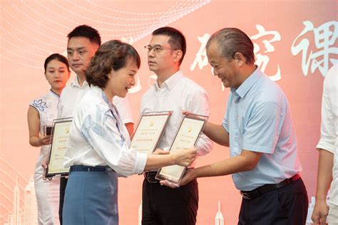 三亚市委组织部慰问海南研究院高层次人才--中国科学院空天信息创新研究院