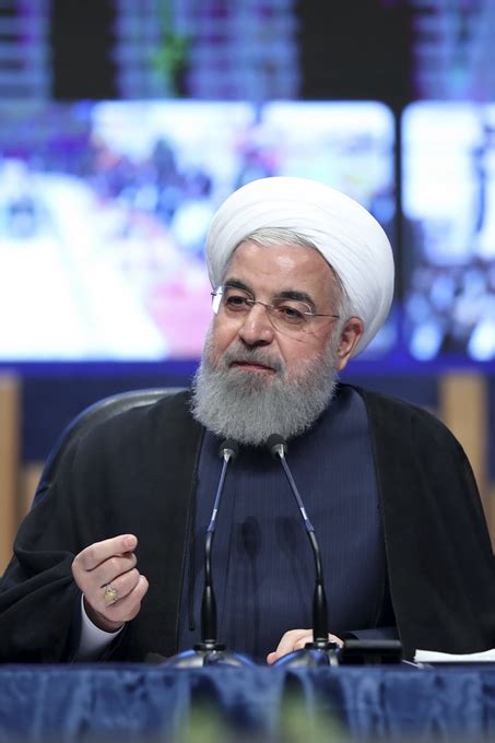 伊朗外长：伊朗不想与美国开战，但特朗普必须解除对伊经济制裁