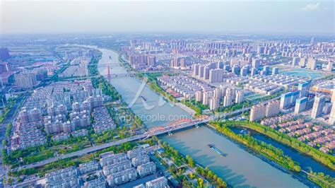 江苏宿迁：京杭大运河运输忙-人民图片网