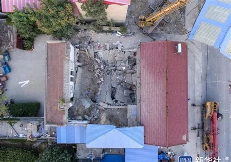 饭店坍塌29人遇难，乡村自建房也不能“搭积木”__凤凰网