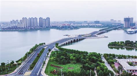 G228丹东线滨州段项目套尔河特大桥主桥墩正在加紧施工 - 焦点图 - 滨州频道