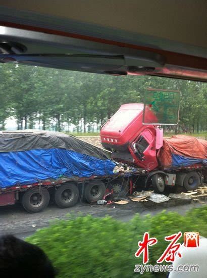 河南信阳罗山发生桥梁坍塌事故 致2死3伤[组图]_图片中国_中国网