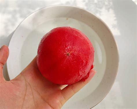 西红柿炒蛋好吃多汁的做法 西红柿怎么快速去皮？_美食制作_天下美食_食品科技网