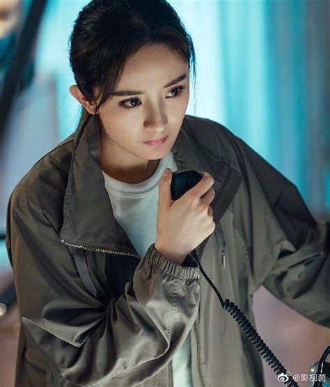 杨幂、张彬彬主演新剧《暴风眼》将于2020年播出