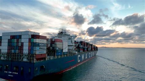 远洋货轮可载货多少吨（远洋货轮一般多少吨位）-碳中和资讯网