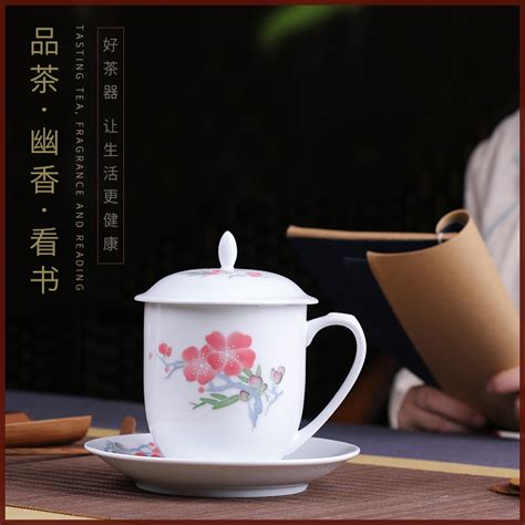 毛瓷·30头餐具 - 醴陵东方红陶瓷有限公司 原醴陵国光瓷业重点品牌“东方红”