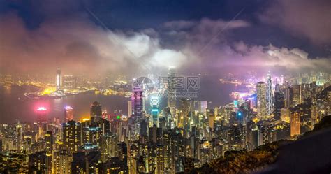 整个香港商业区的全景夏天晚上高清图片下载-正版图片303688407-摄图网