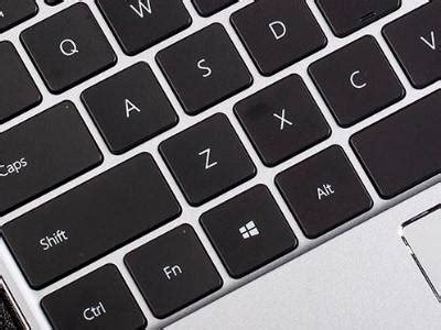笔记本键盘字母键打不出来怎么解锁 - 业百科