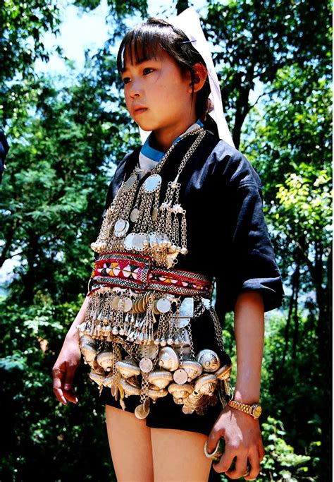 【哈尼族服饰摄影图片】上海纺织博物馆纪实摄影_太平洋电脑网摄影部落