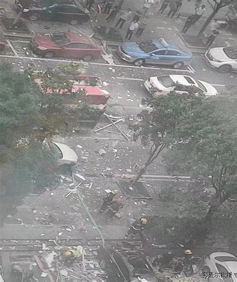 长沙一早餐店火灾引发爆炸致1死13伤，伤者中有多名消防员 - 行业动态 - 北京邦麦尔救援设备有限公司