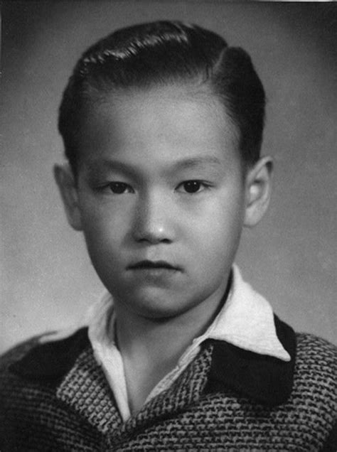 致敬功夫之王，李小龙诞辰78周年，原来这些巨星都是他的铁杆粉丝