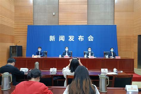 江苏镇江：人大代表接待选民听民意-人民图片网