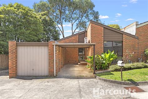 18 Warrenwood Close, Ferntree Gully VIC 3156 - House For Rent | Domain