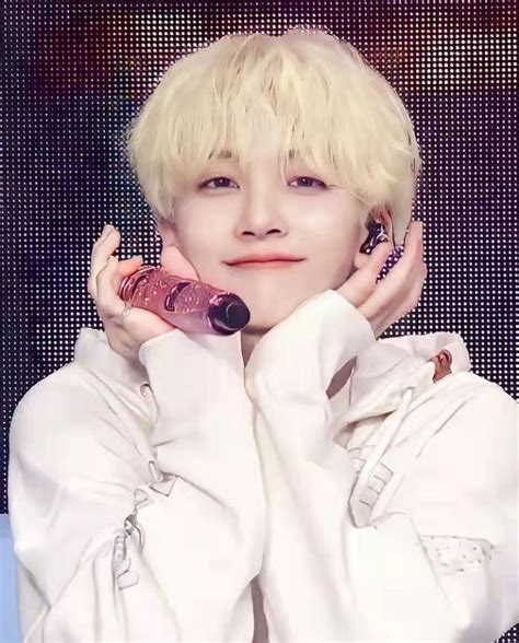 尹净汉JEONGHAN图片