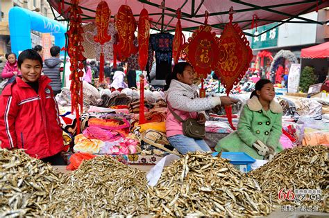 乡场上的中国红——贵定昌明赶集-贵州旅游在线