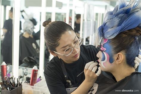 2018年国家化妆师职业资格证被取消，到伊丽莎白学校的化妆师考哪些证书呢