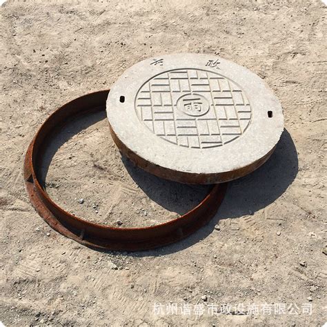 市政工程球墨铸铁井盖 雨水井盖圆形700重型 轻型铸铁井盖-阿里巴巴