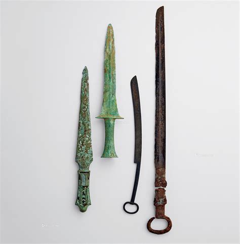 湖北博物馆的两把稀世宝剑,是吴越争霸的见证,有一把是镇馆之宝|吴越|夫差|吴王_新浪新闻