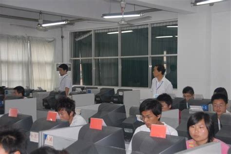 2018年下半年全国计算机等级考试在我校顺利举行-浙江农林大学