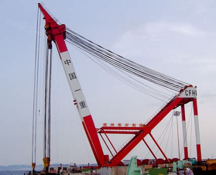 厦门门吊安装-桅杆吊应用-工程案例-芜湖江泰智能装备有限公司