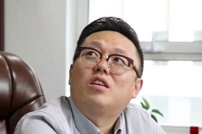 王总图片