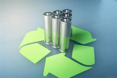 2022年中国废旧锂电池回收41.5万吨 市场规模同比增长182.8%达154.4亿元 - 能源界