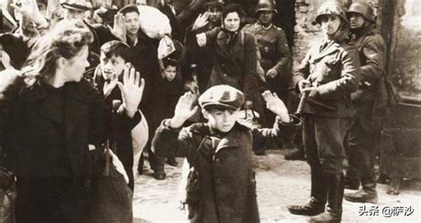 乌克兰纳粹大屠杀照片曝光 数千个万人坑惨绝人寰(组图)|犹太人|屠杀_凤凰资讯