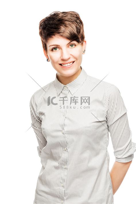 一位面带微笑的女商人的垂直孤立肖像高清摄影大图-千库网