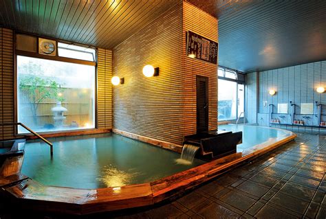 私房推荐，8家日本顶级温泉酒店，留好过冬 - 知乎