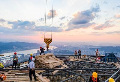 广西梧州：倒水桂江公路大桥建设有序推进-人民图片网