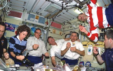 太空吃播什么意思？ 中国航天员在太空舱吃东西的名场面了解一下|太空|吃播-知识百科-川北在线
