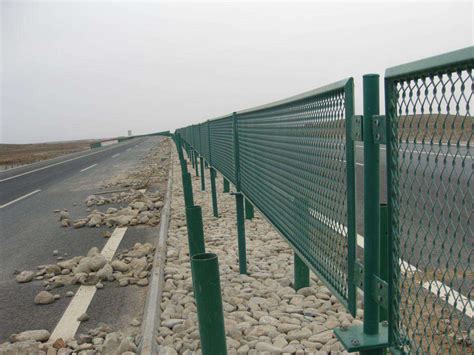预应力活动护栏 高速公路折叠护栏厂家直销