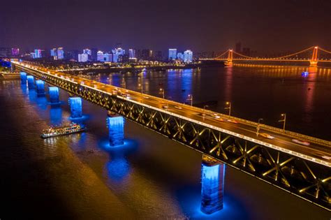郑州北三环新建彩虹桥施工迎来最新进展！主桥钢箱梁顺利合龙-大河网