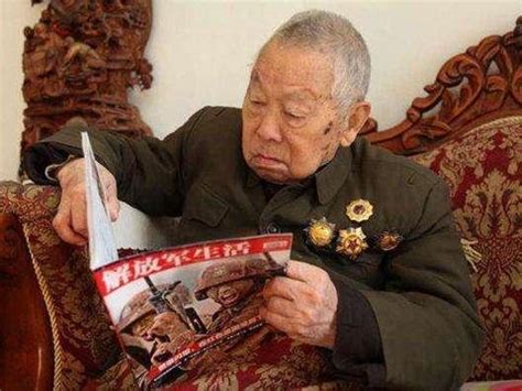 新中国最长寿的开国将军，如今健在，已106岁高龄|方震|将军|开国将军_新浪新闻