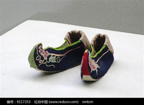 穿中国绣花鞋，成了日本年轻人追捧的时尚_澎湃号·湃客_澎湃新闻-The Paper