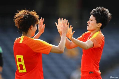 中国女足回国备战奥预赛_新体育网