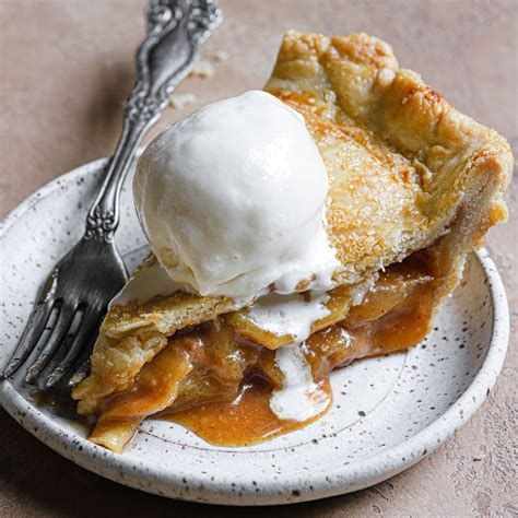 Scrumptious Apple Pie Recipe - Tablespoon.com