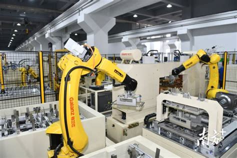 汽车厂冲压自动化生产线 广东自动化设备_腾讯视频