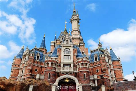 上海迪士尼涨价当日客流量超7万|涨价|上海迪士尼|客流量_新浪新闻