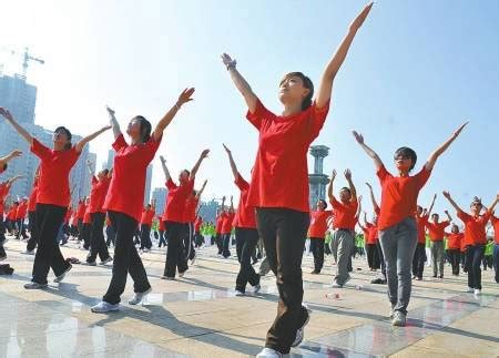 北京恢复第八套广播体操 掀起全民健身热潮_世博_腾讯网