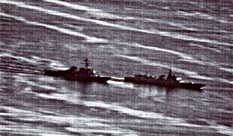 中美军舰在台海上演惊险一幕，中国用实际行动证明了谁才是老大_凤凰网视频_凤凰网